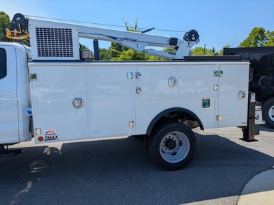2026 Ford Super Duty F-550 DRW XL