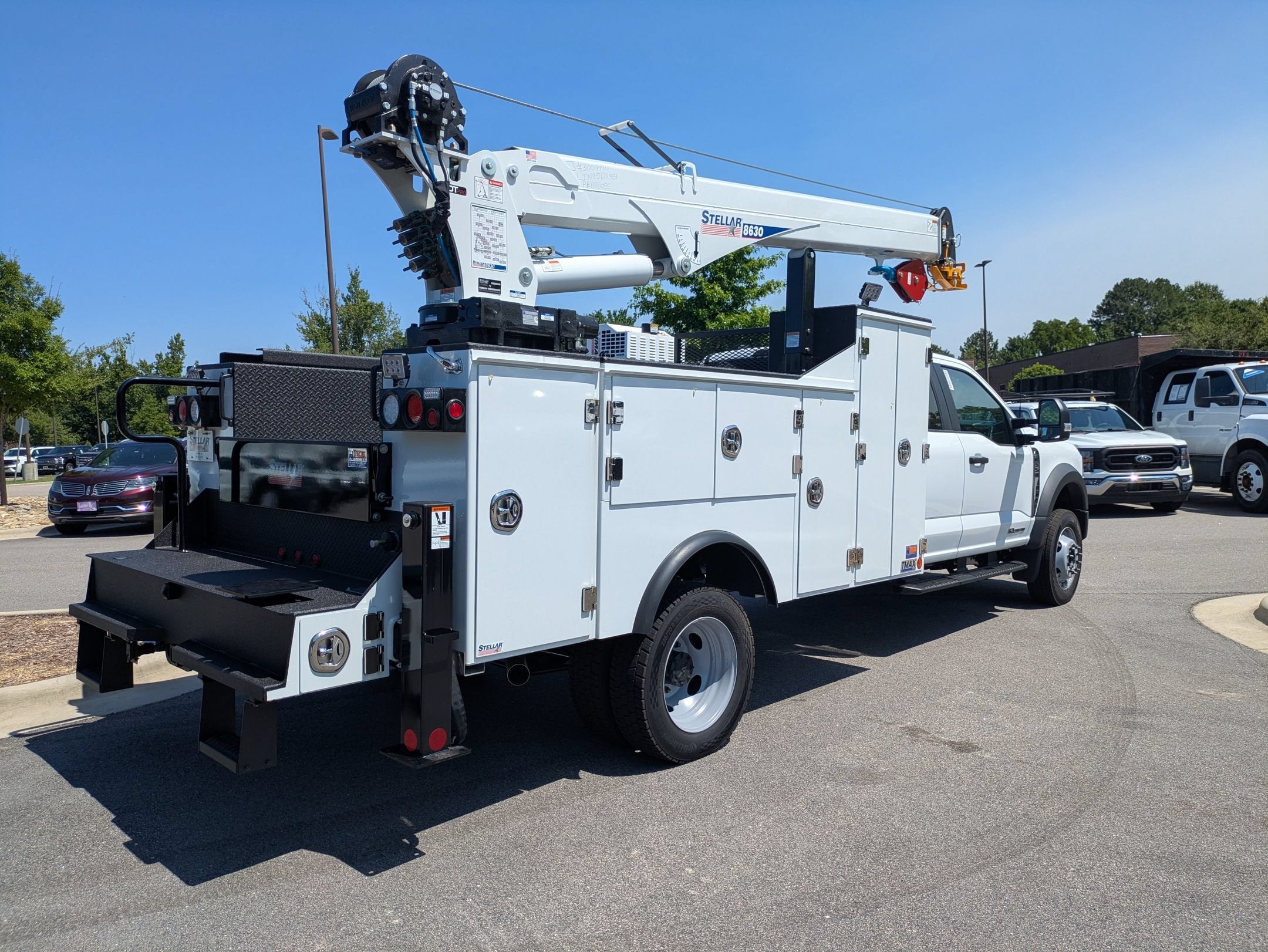 2026 Ford Super Duty F-550 DRW XL