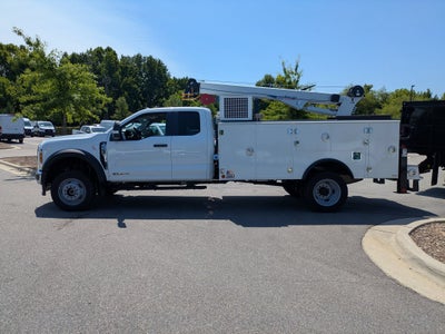 2026 Ford Super Duty F-550 DRW XL
