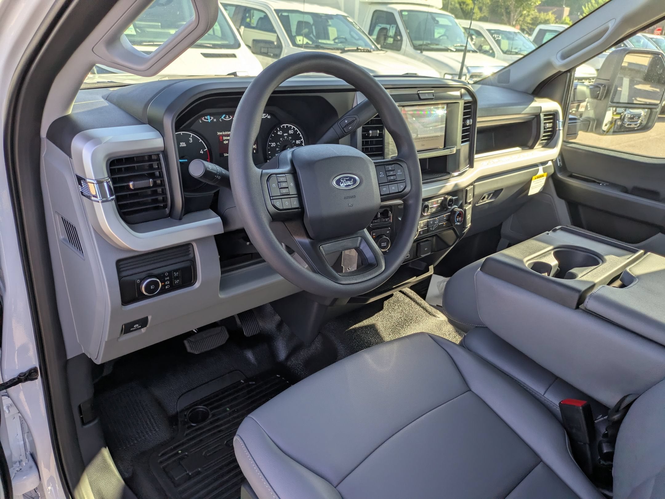 2026 Ford Super Duty F-550 DRW XL