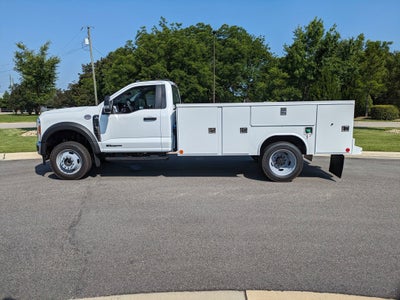 2025 Ford Super Duty F-550 DRW XL