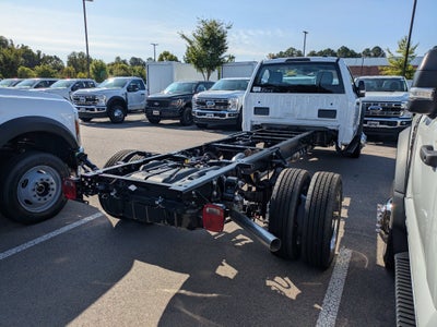 2026 Ford Super Duty F-550 DRW XL