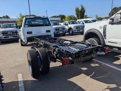 2026 Ford Super Duty F-550 DRW XL