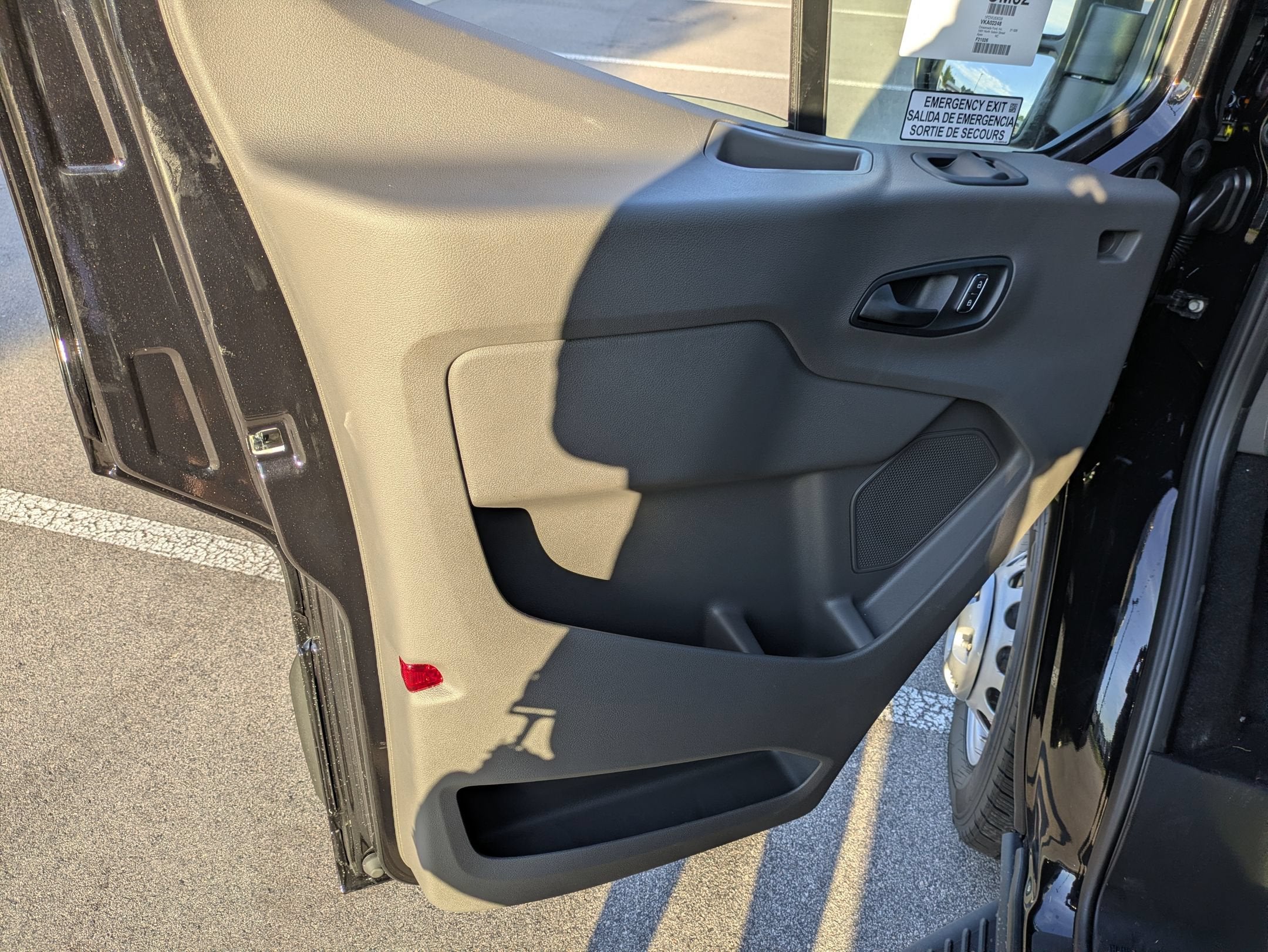 2027 Ford Transit Passenger Wagon XLT