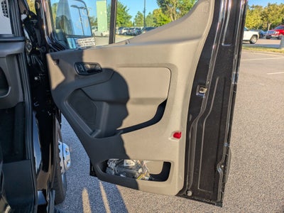 2027 Ford Transit Passenger Wagon XLT