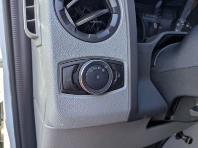 2027 Ford E-Series Cutaway Base