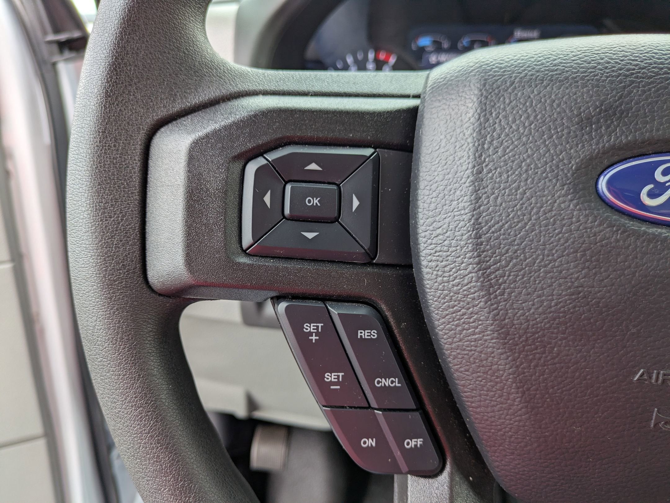 2026 Ford E-Series Cutaway E-350 DRW 158" WB