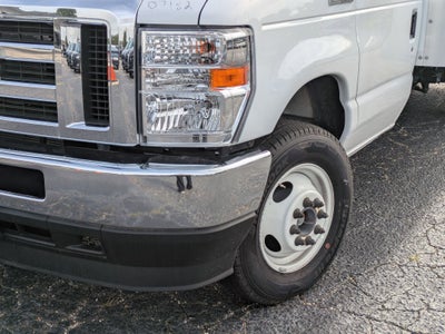 2025 Ford E-Series Cutaway E-350 SRW 138" WB