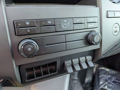 2027 Ford F-750SD Base