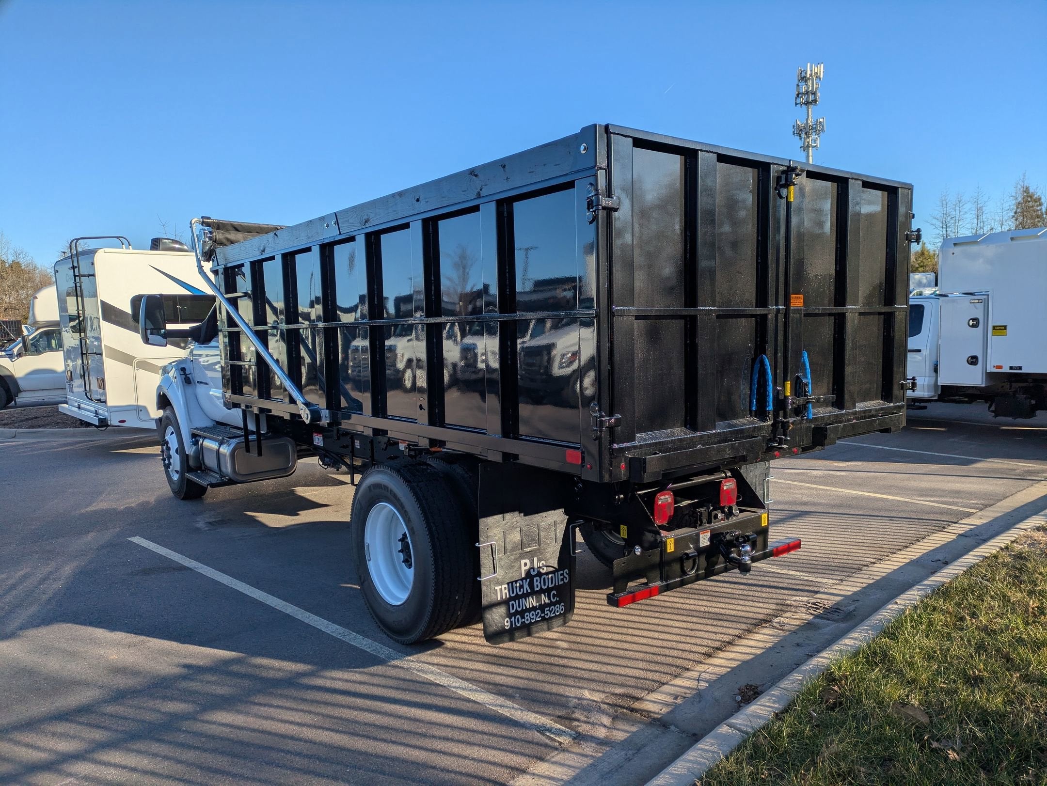 2026 Ford F-750SD Base
