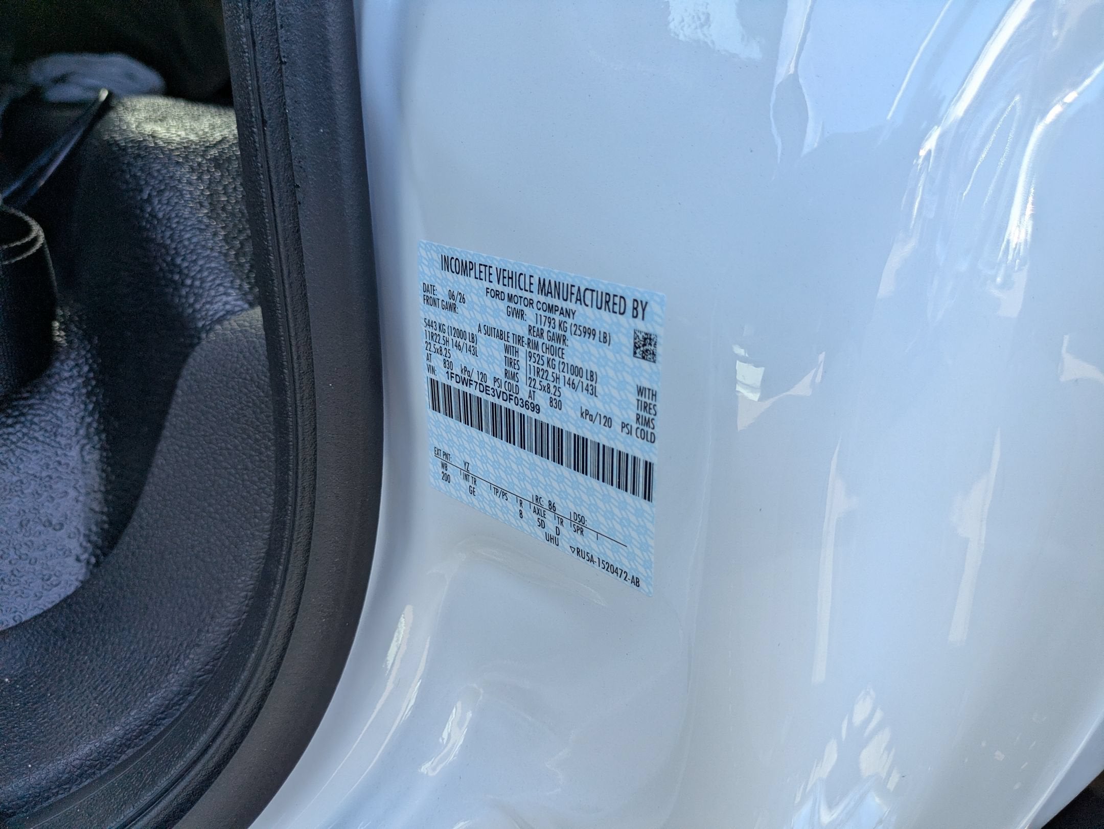2027 Ford F-750SD Base