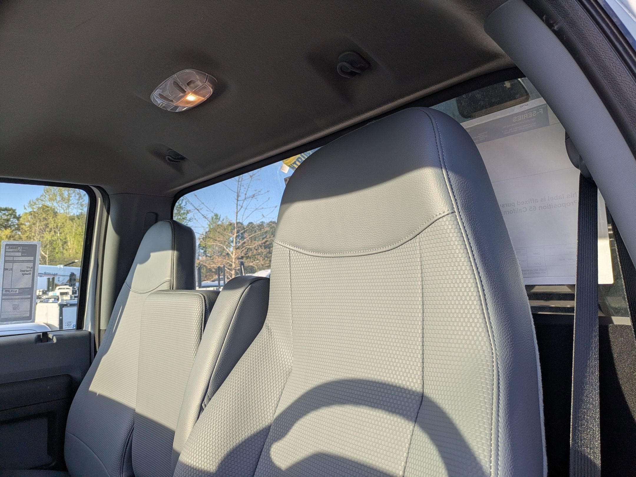 2027 Ford F-750SD Base