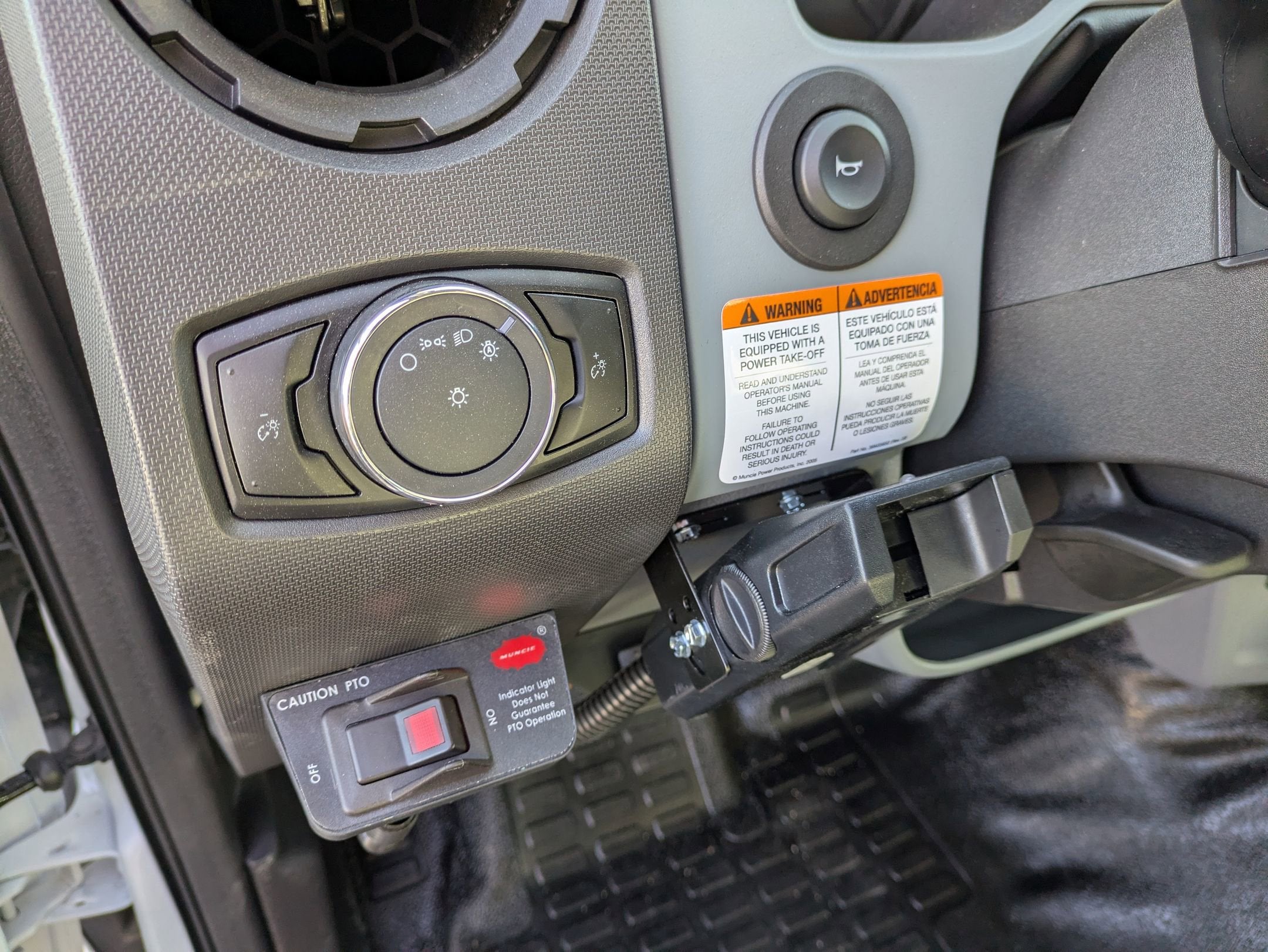 2026 Ford F-750SD Base