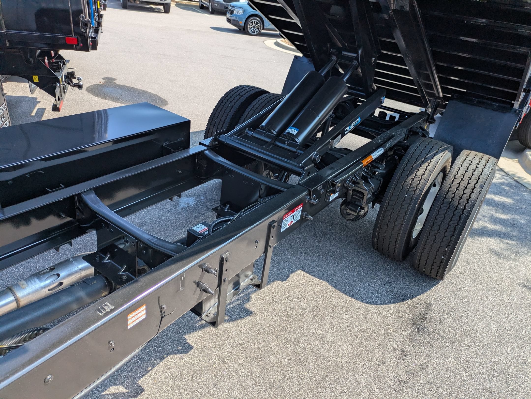 2027 Ford F-750SD Base