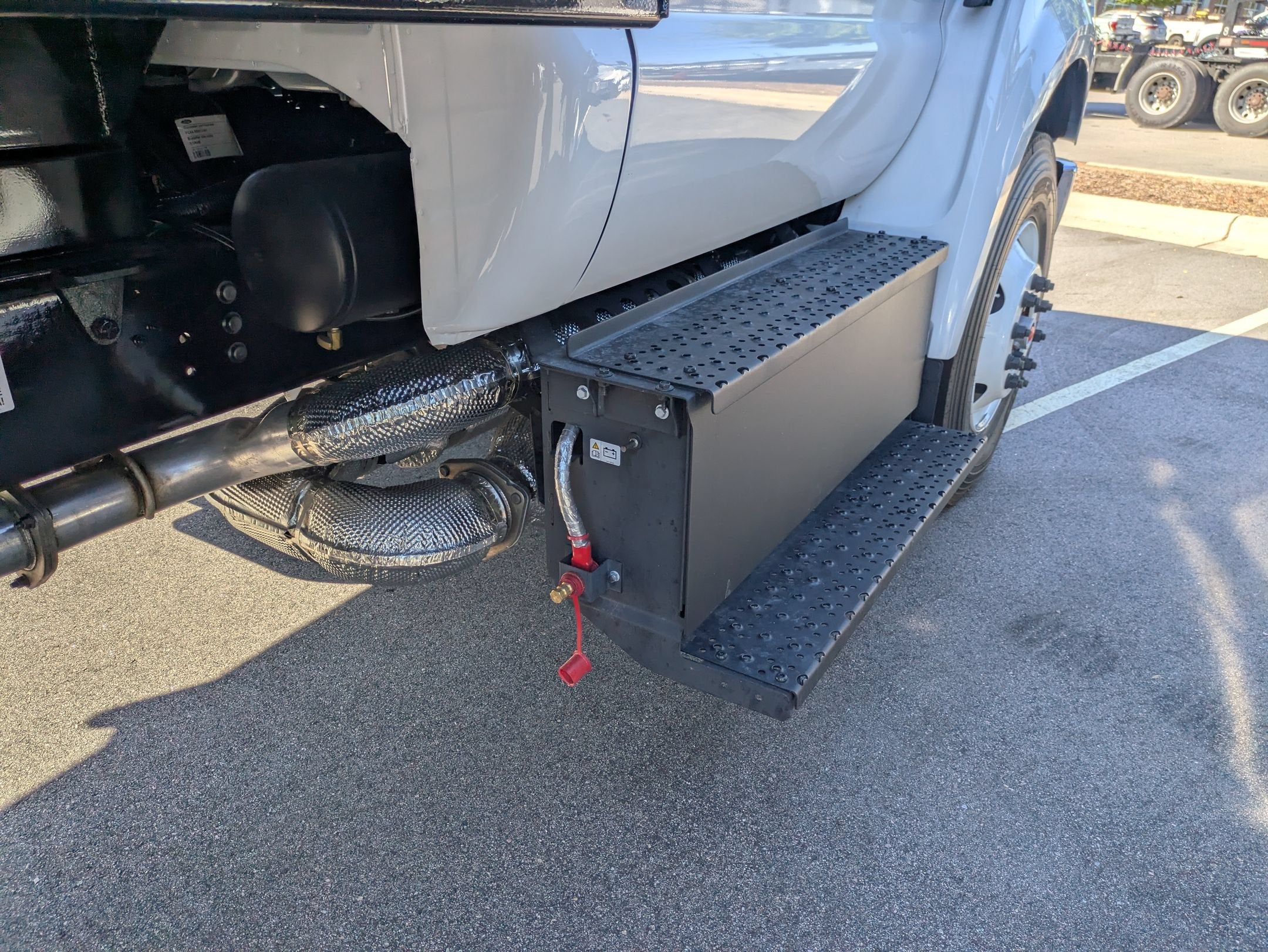 2027 Ford F-750SD Base