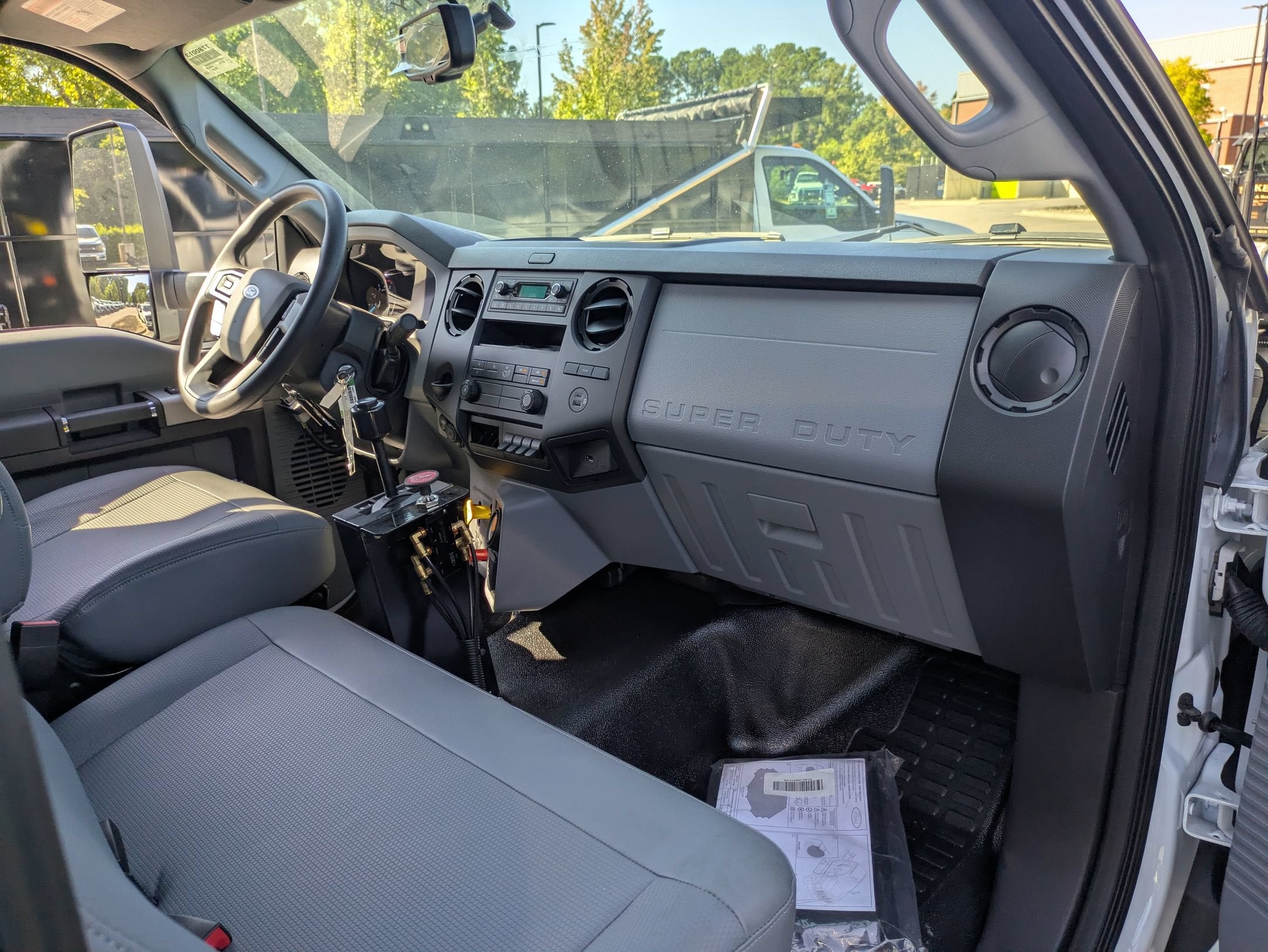 2027 Ford F-750SD Base