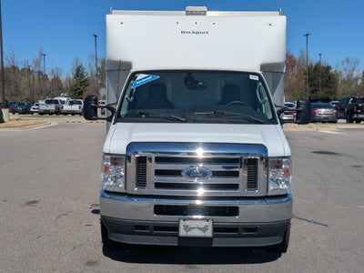 2024 Ford E-Series Cutaway Base