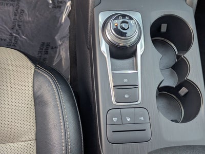 2021 Ford Escape Titanium Hybrid