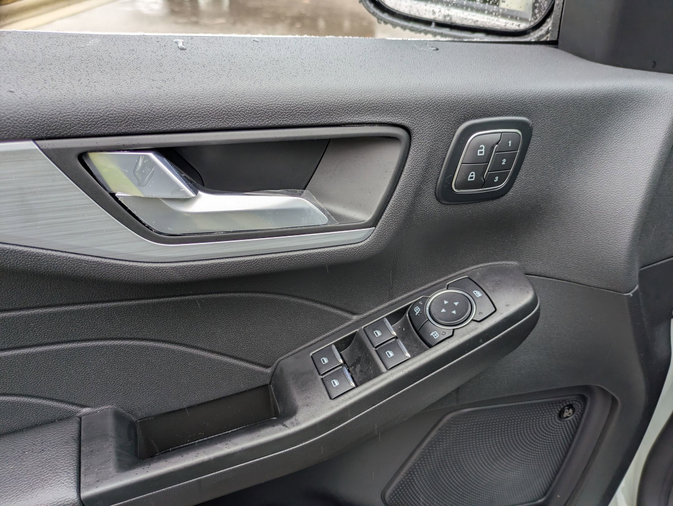 2026 Ford Escape Platinum