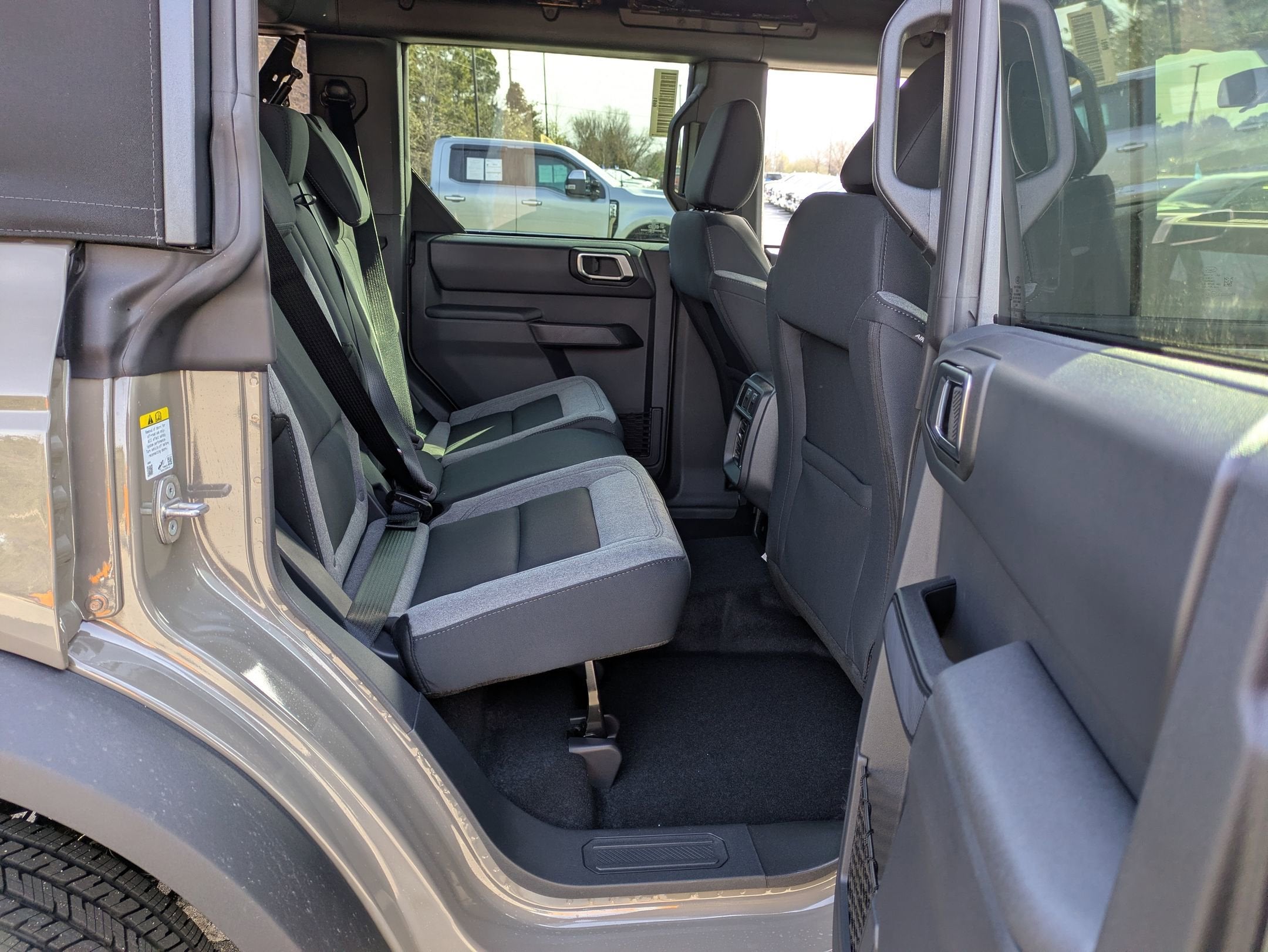 2025 Ford Bronco Base