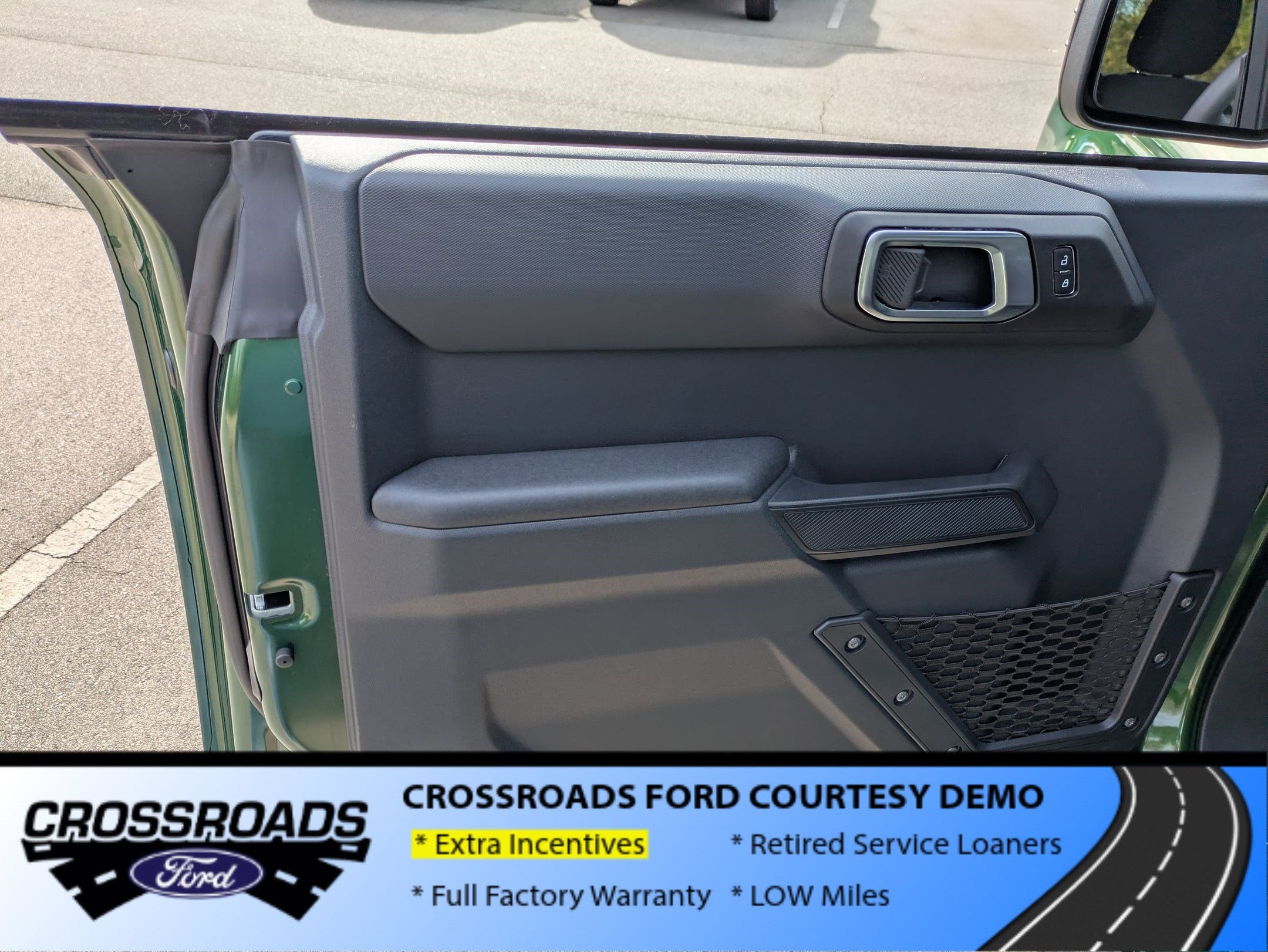 2025 Ford Bronco Base - Crossroads Courtesy Demo