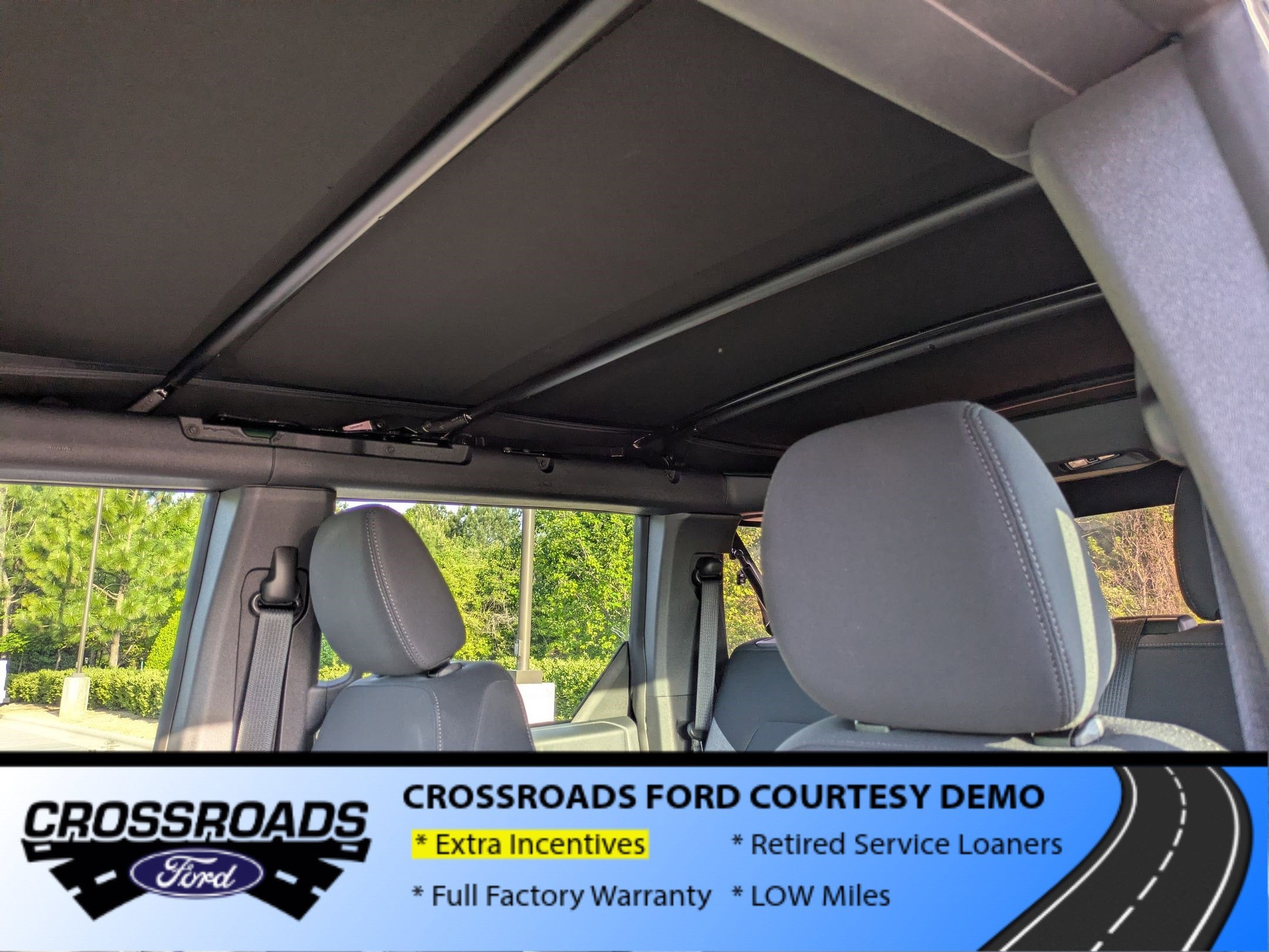 2025 Ford Bronco Base - Crossroads Courtesy Demo