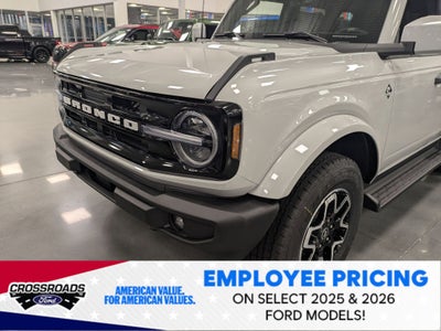 2026 Ford Bronco Outer Banks