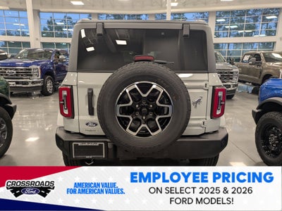 2026 Ford Bronco Outer Banks