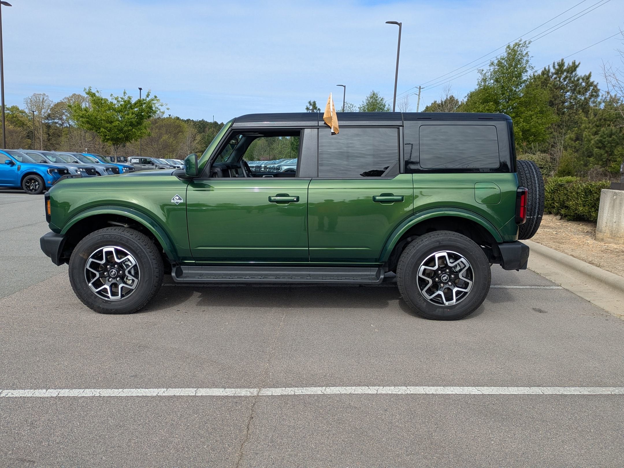 2025 Ford Bronco Outer Banks
