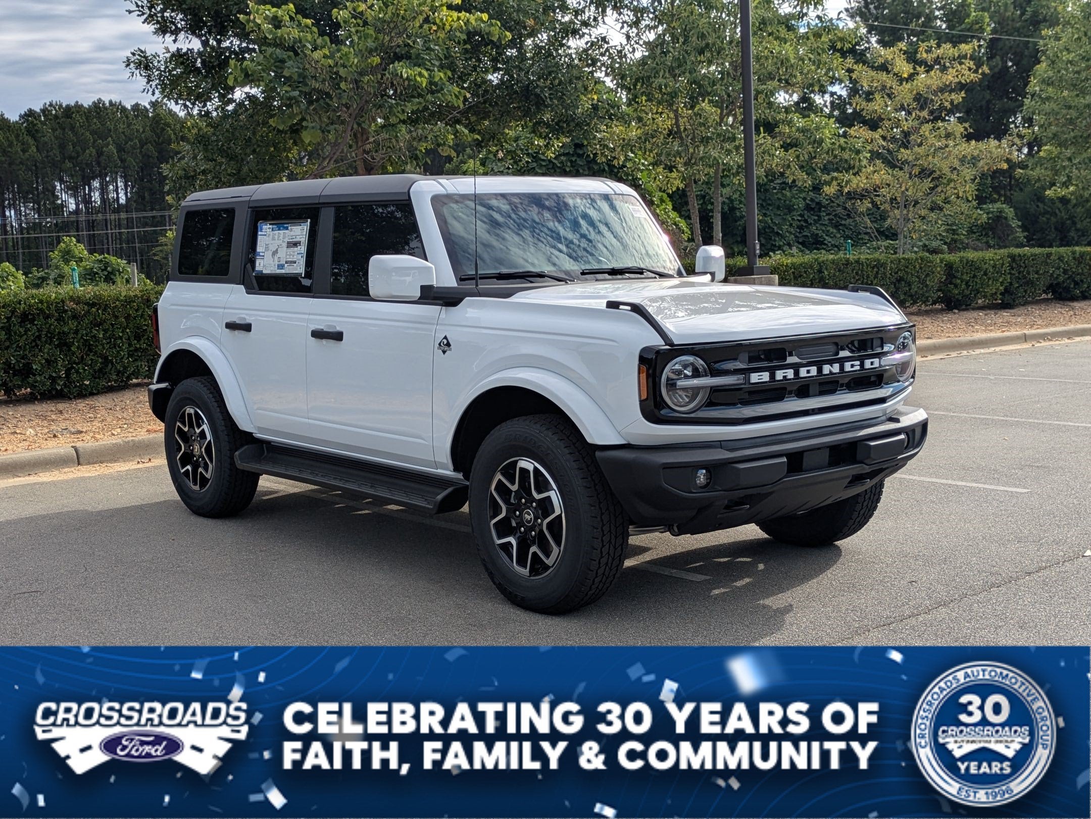 2026 Ford Bronco Outer Banks