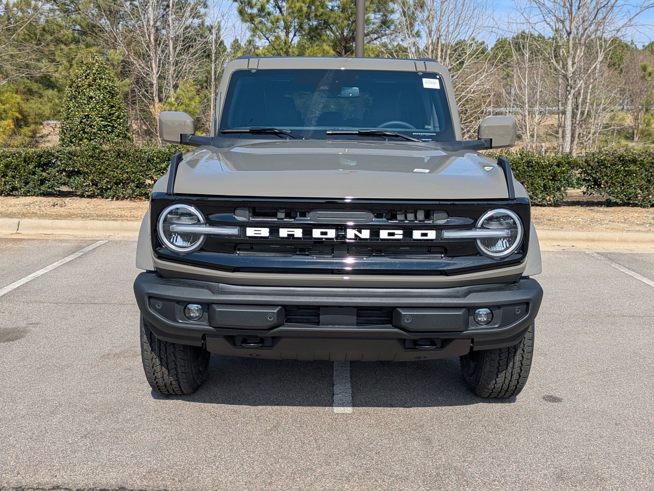 2026 Ford Bronco Outer Banks