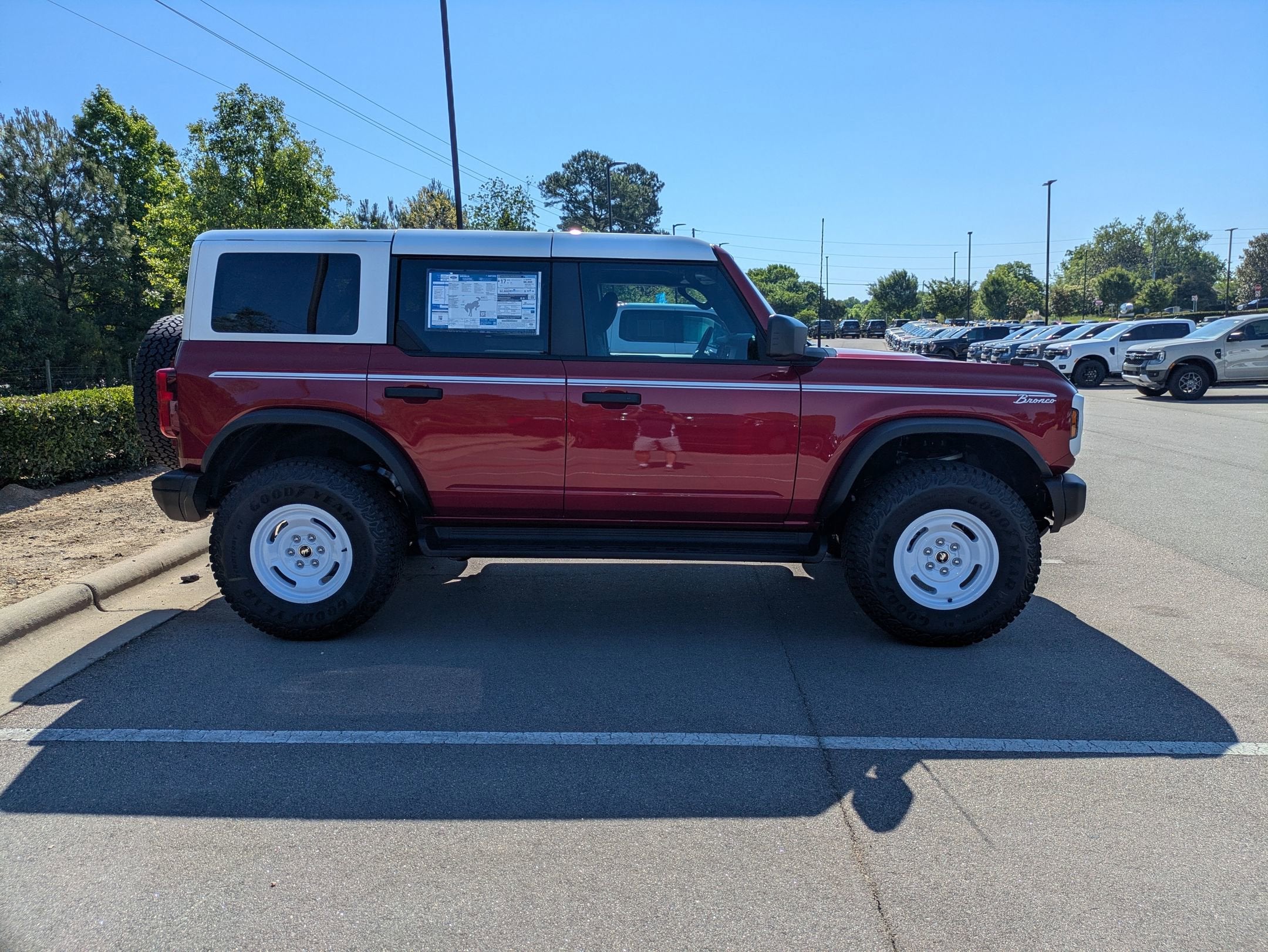 2026 Ford Bronco Heritage Edition