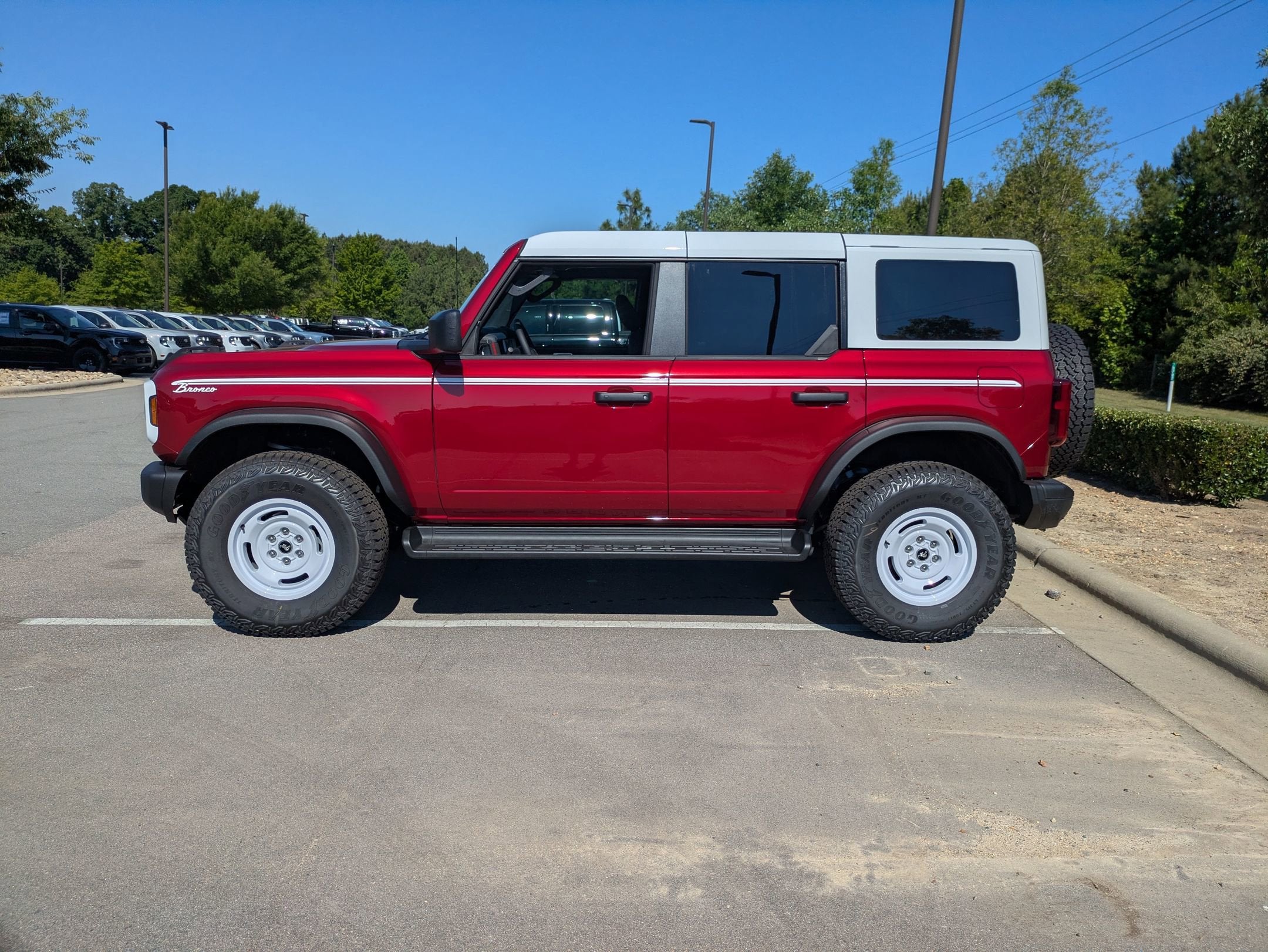 2026 Ford Bronco Heritage Edition