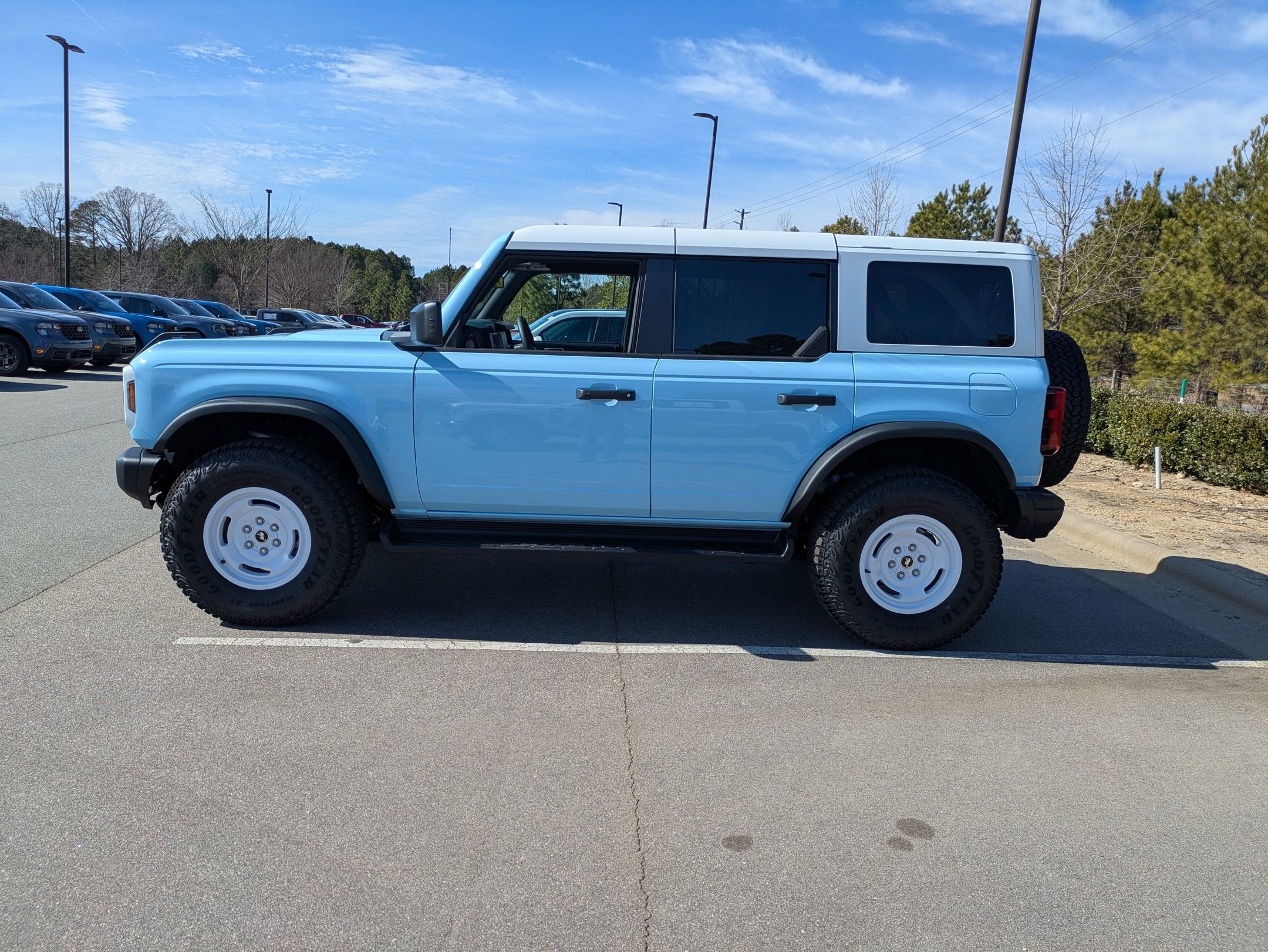 2025 Ford Bronco Heritage Edition