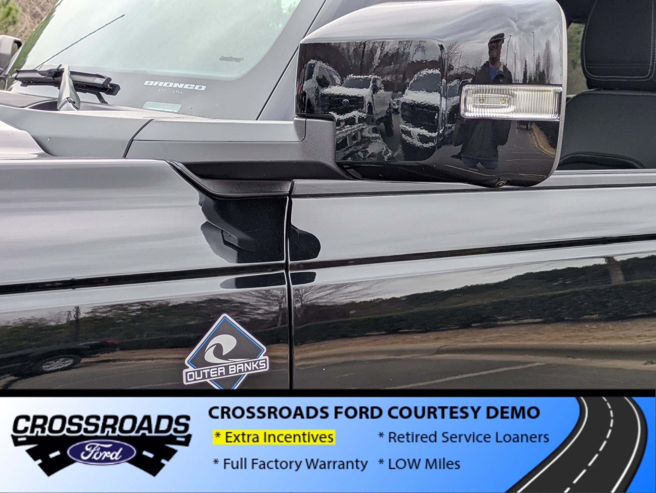 2025 Ford Bronco Outer Banks - Crossroads Courtesy Demo