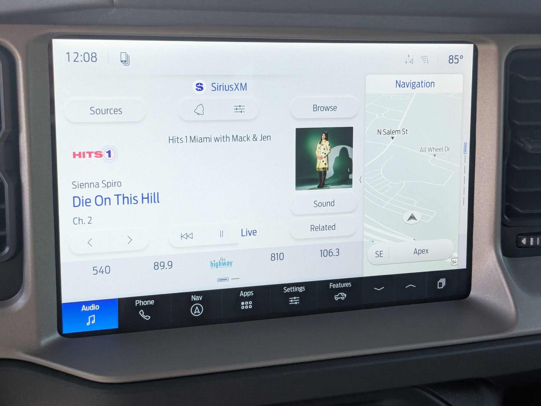 2026 Ford Bronco Outer Banks