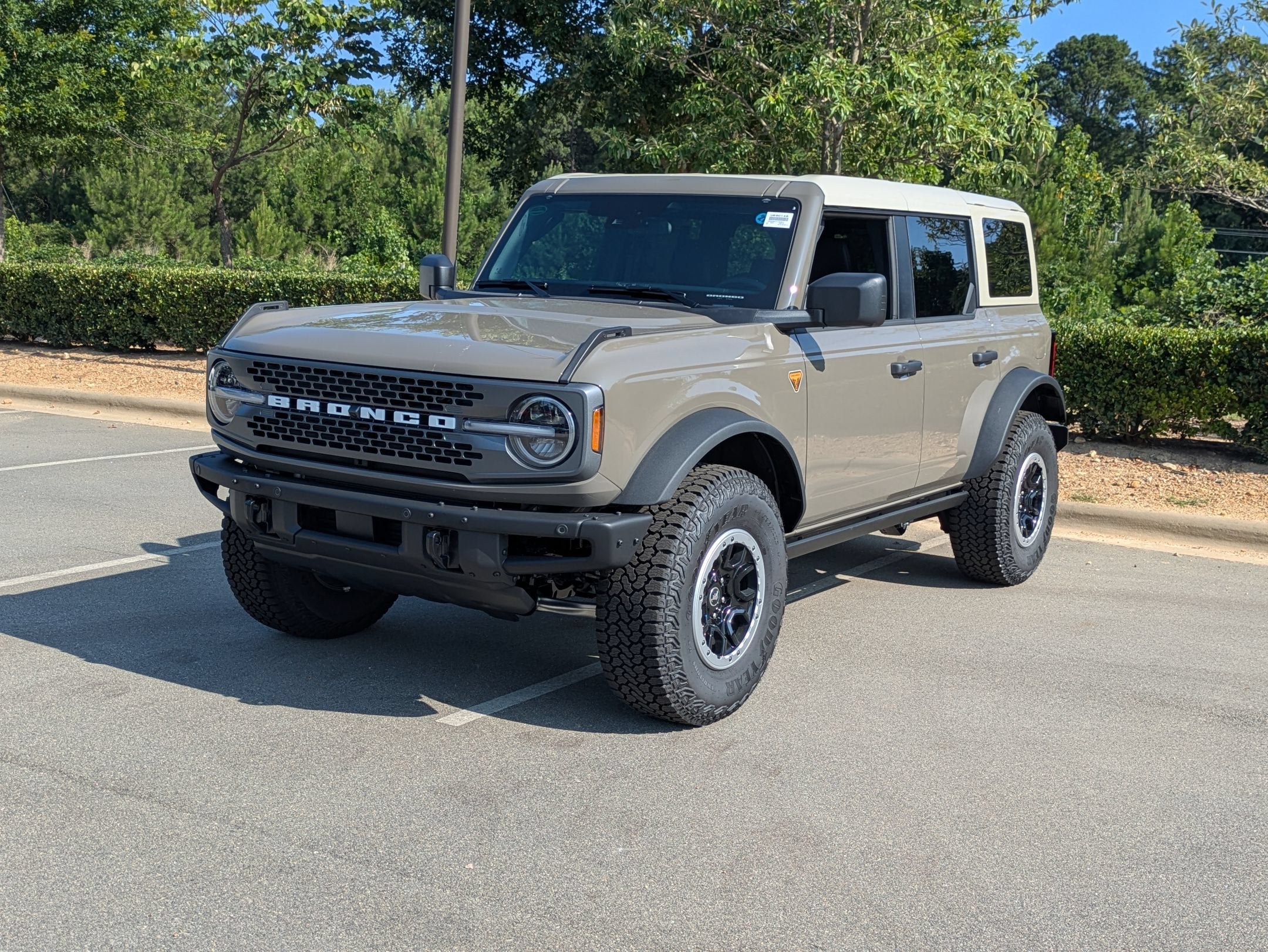 2026 Ford Bronco Badlands