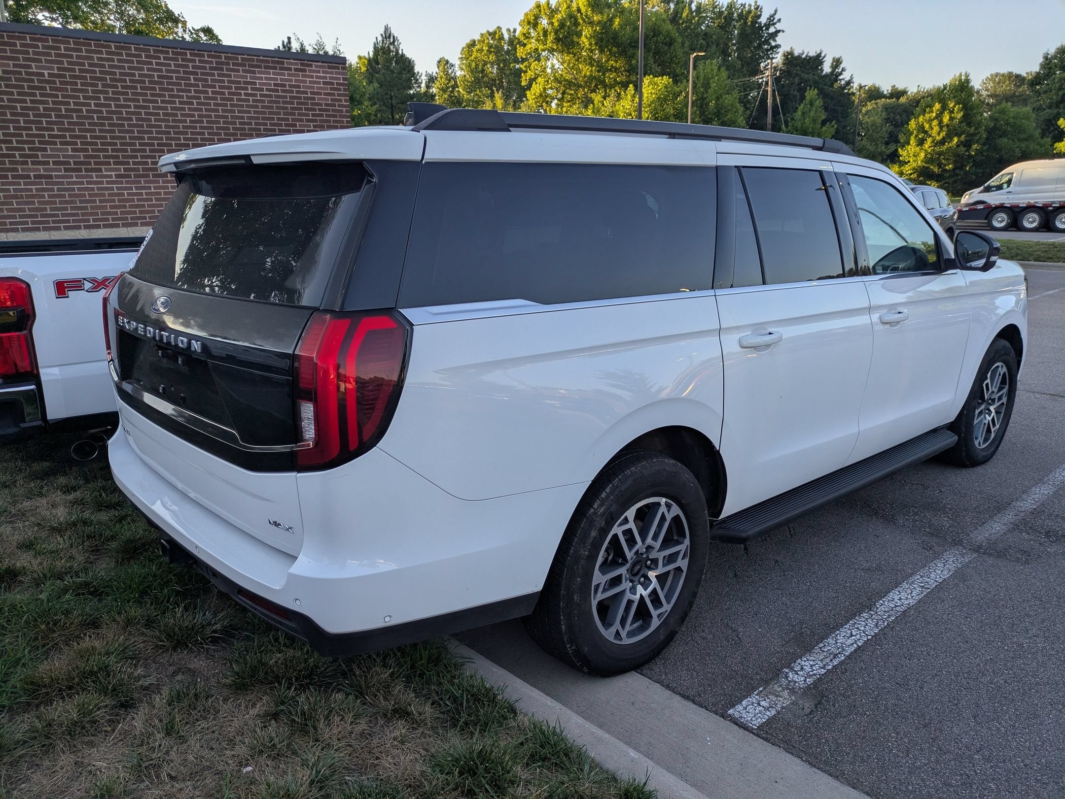 2025 Ford Expedition Max Active