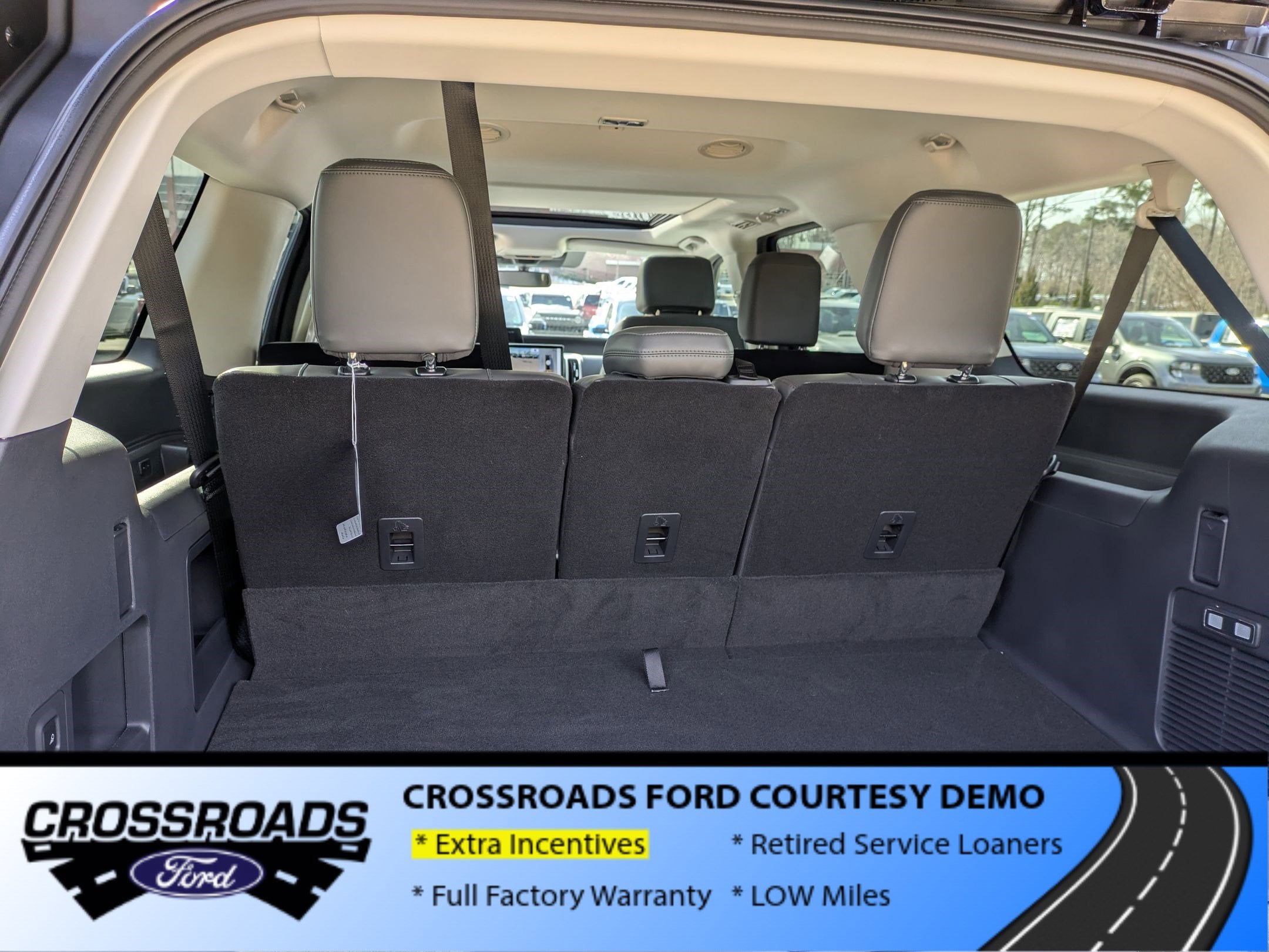 2025 Ford Expedition Max Active - Crossroads Courtesy Demo