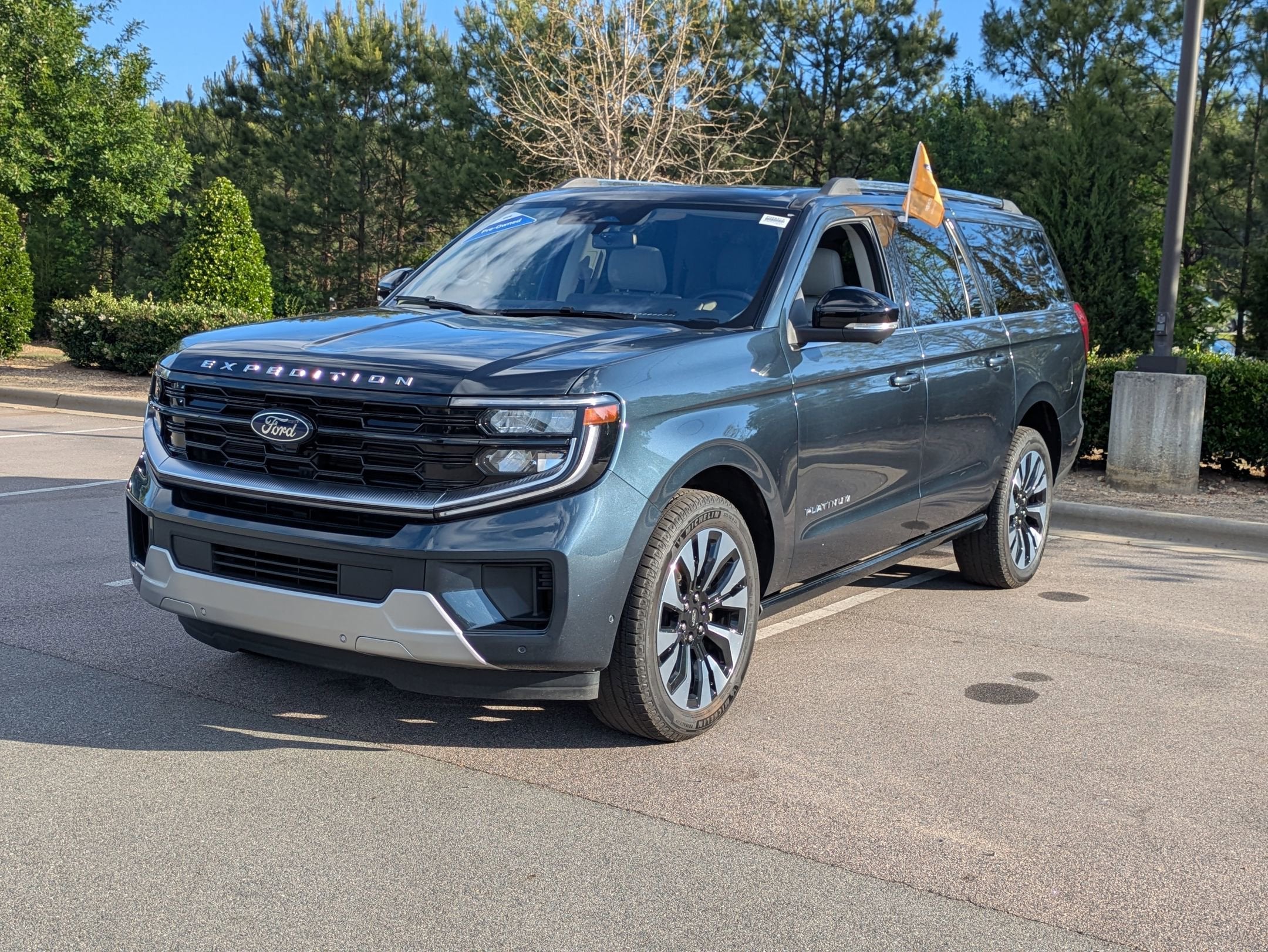 2025 Ford Expedition Max Platinum