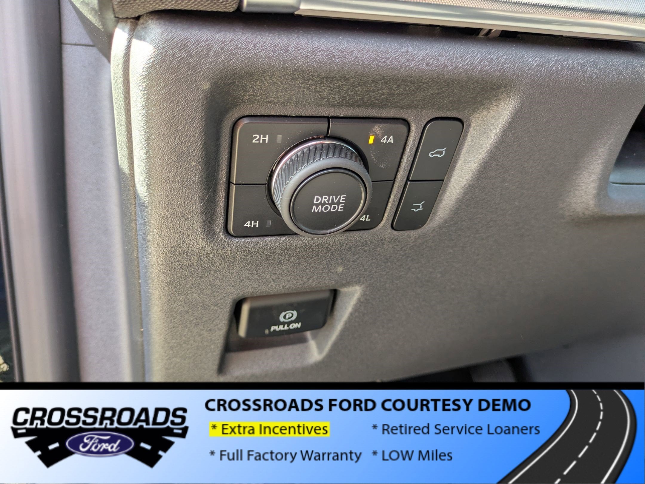 2026 Ford Expedition Max Platinum - Crossroads Courtesy Demo