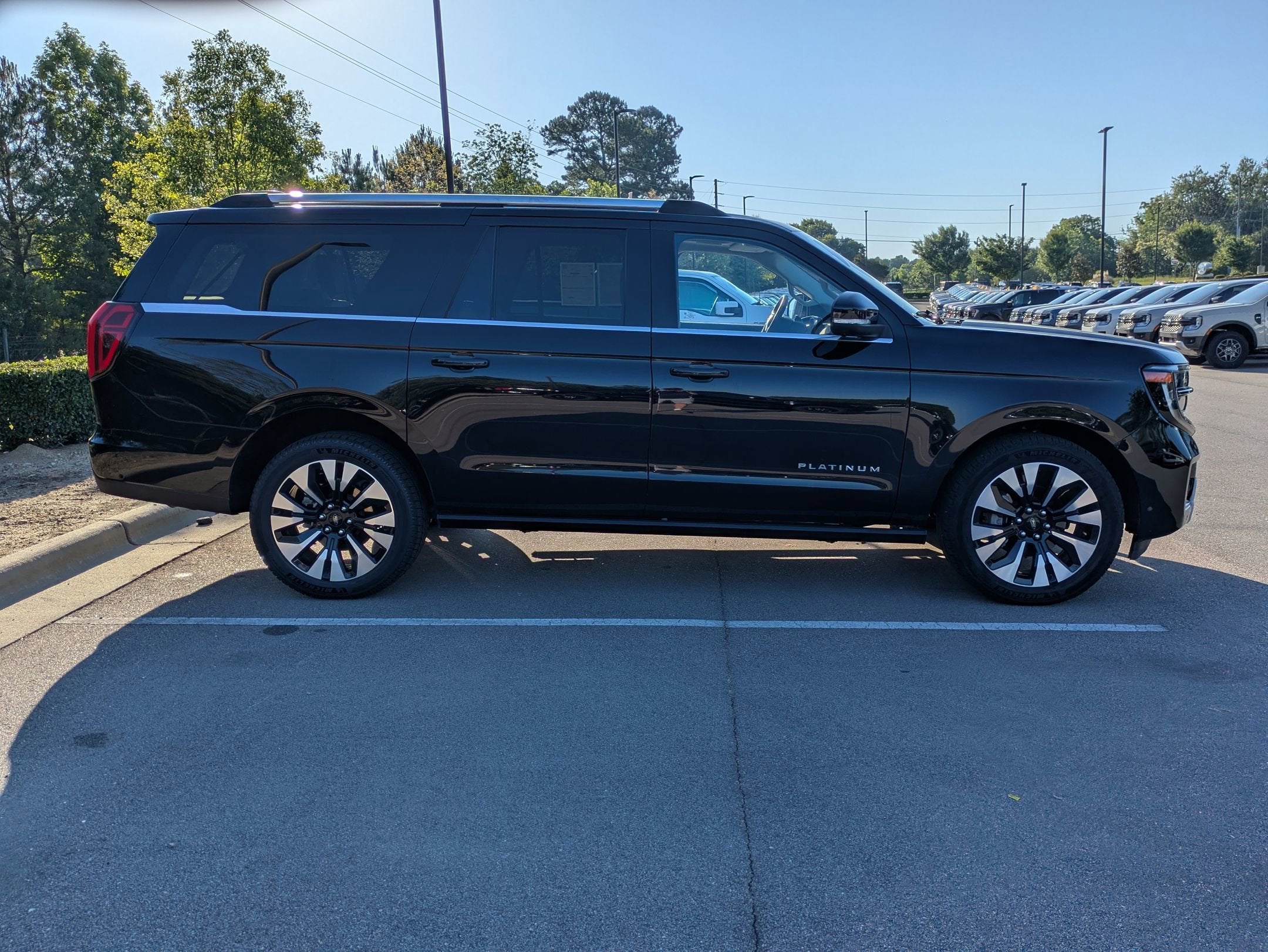 2025 Ford Expedition Max Platinum