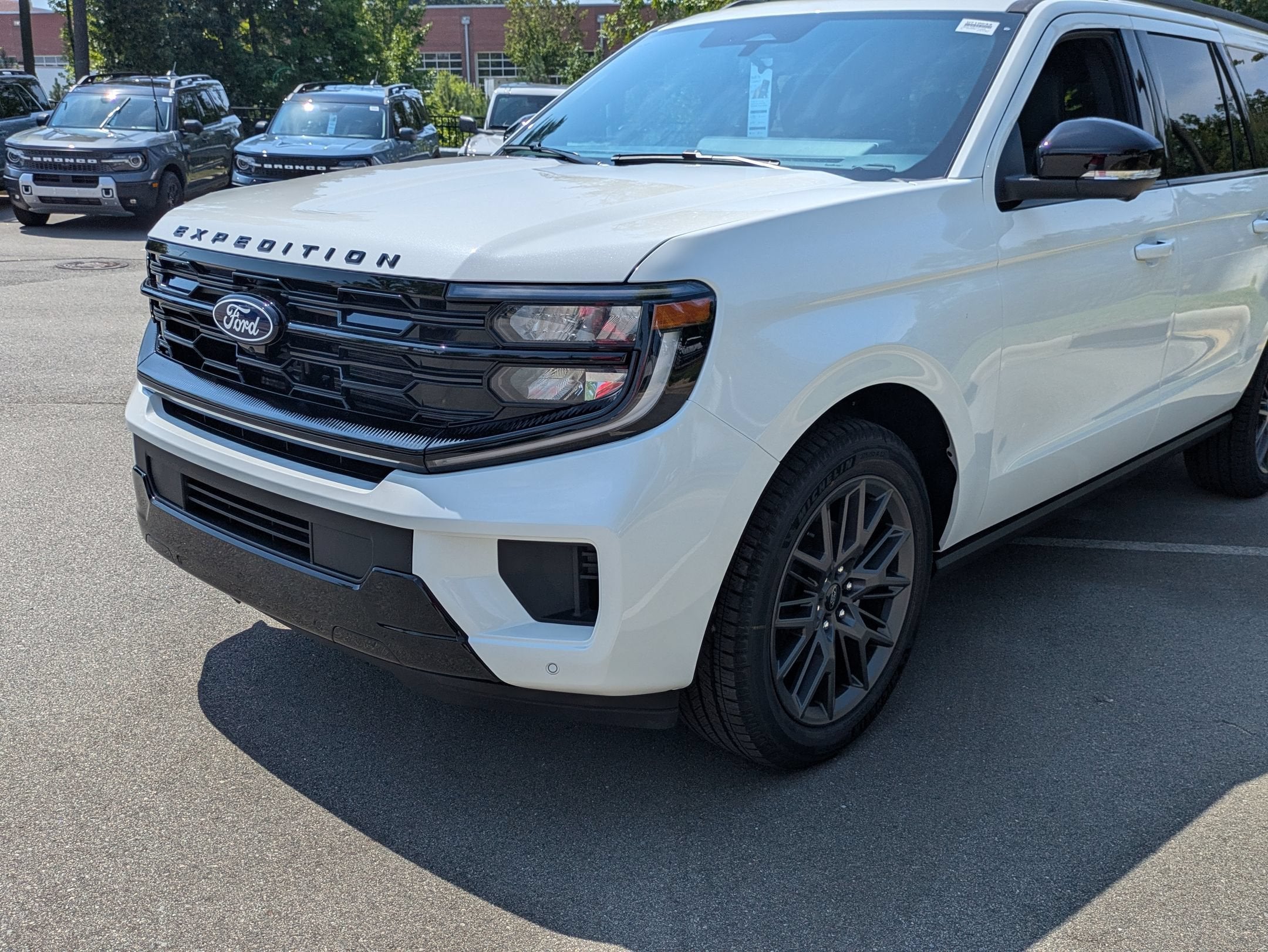 2027 Ford Expedition Max Platinum