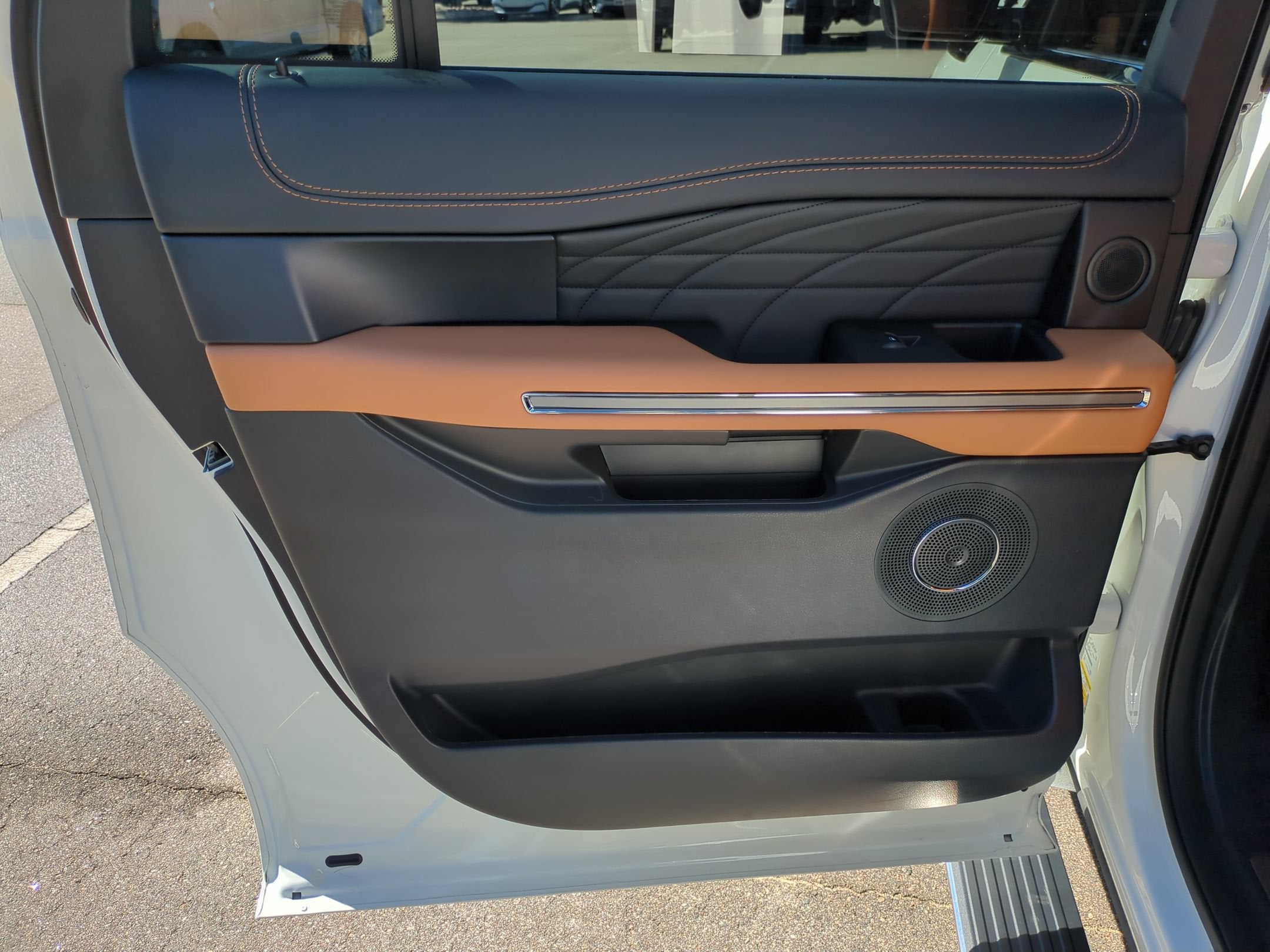 2023 Ford Expedition Max Platinum