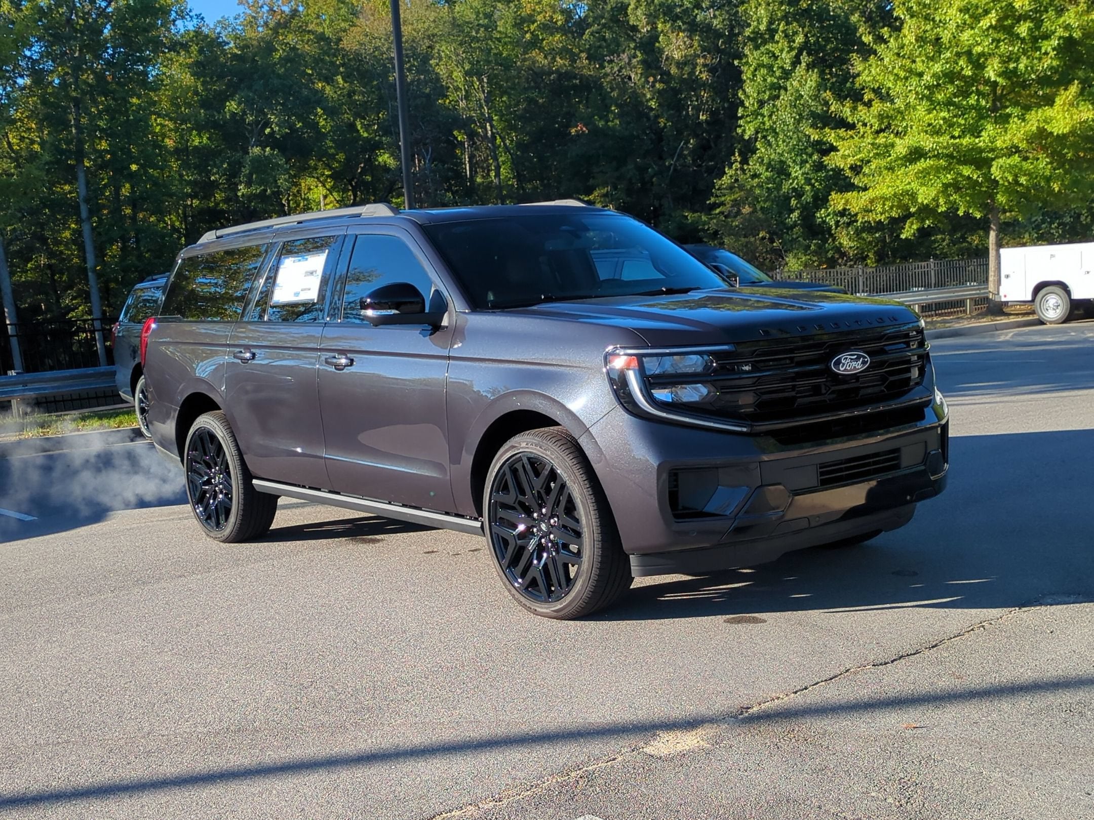 2027 Ford Expedition Max Platinum - Crossroads Courtesy Demo
