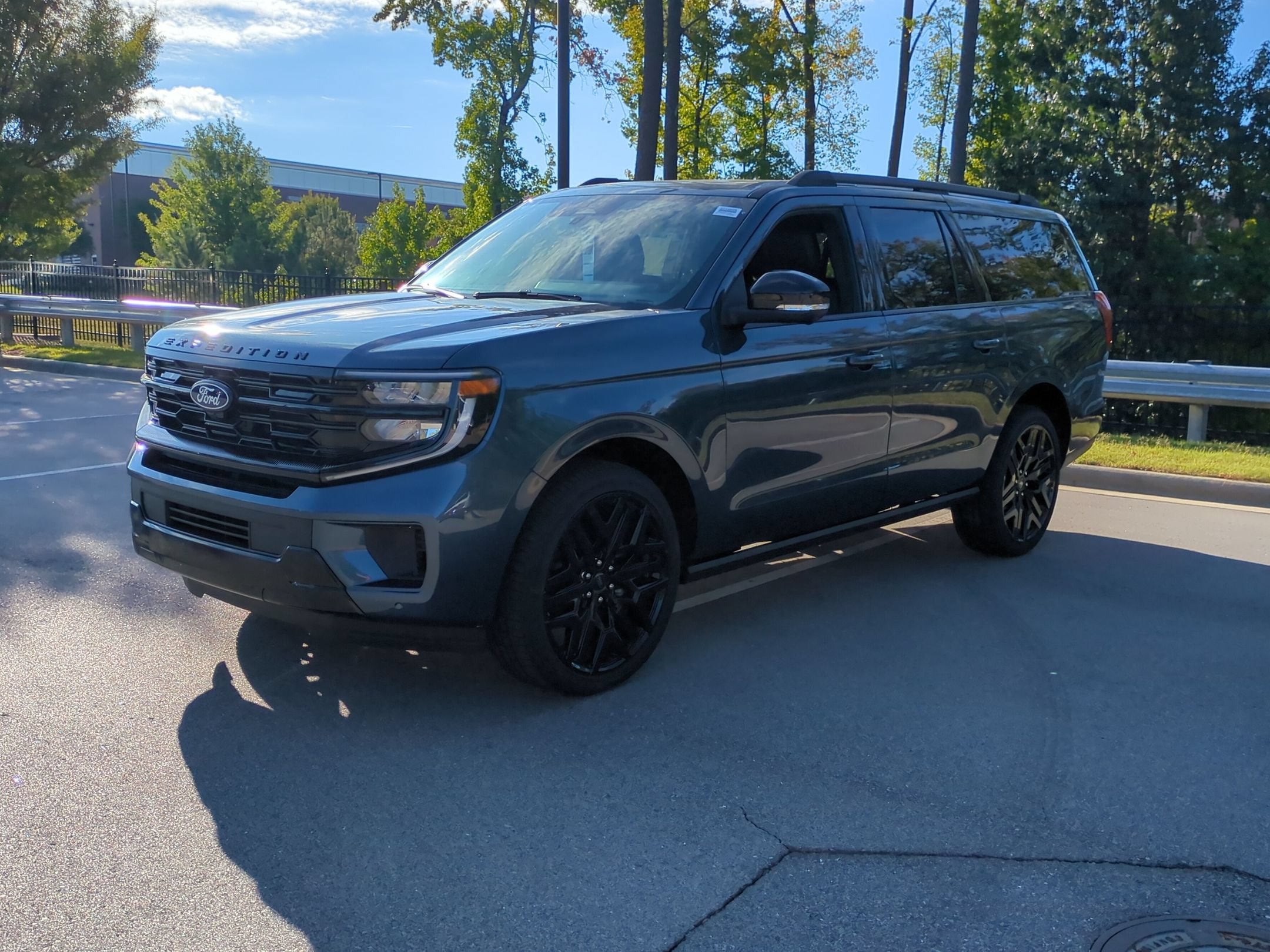 2027 Ford Expedition Max Platinum