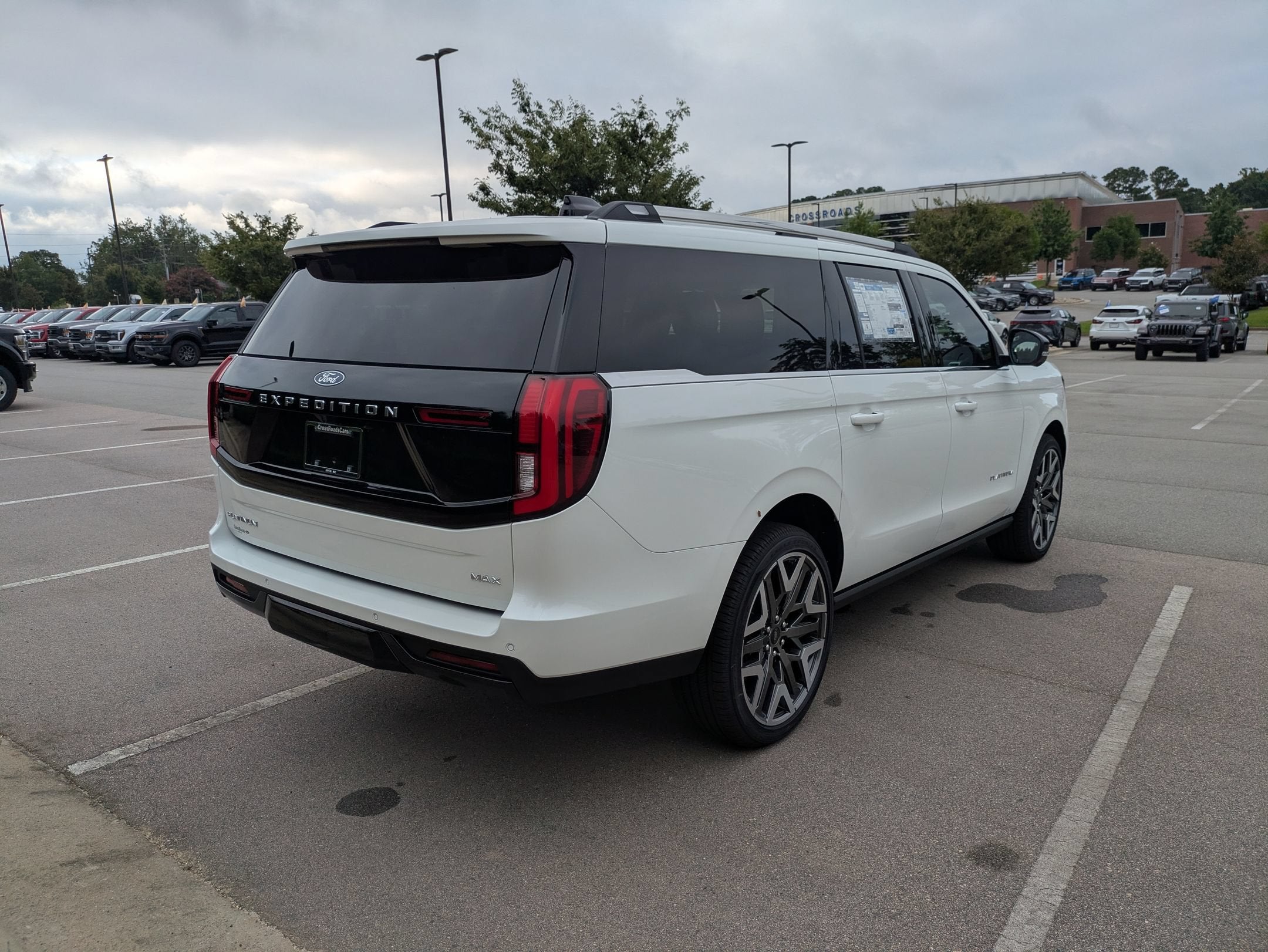 2027 Ford Expedition Max Platinum