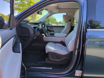 2027 Ford Expedition Max Platinum