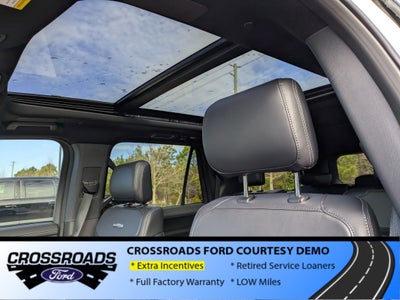 2025 Ford Expedition Max Platinum - Crossroads Courtesy Demo