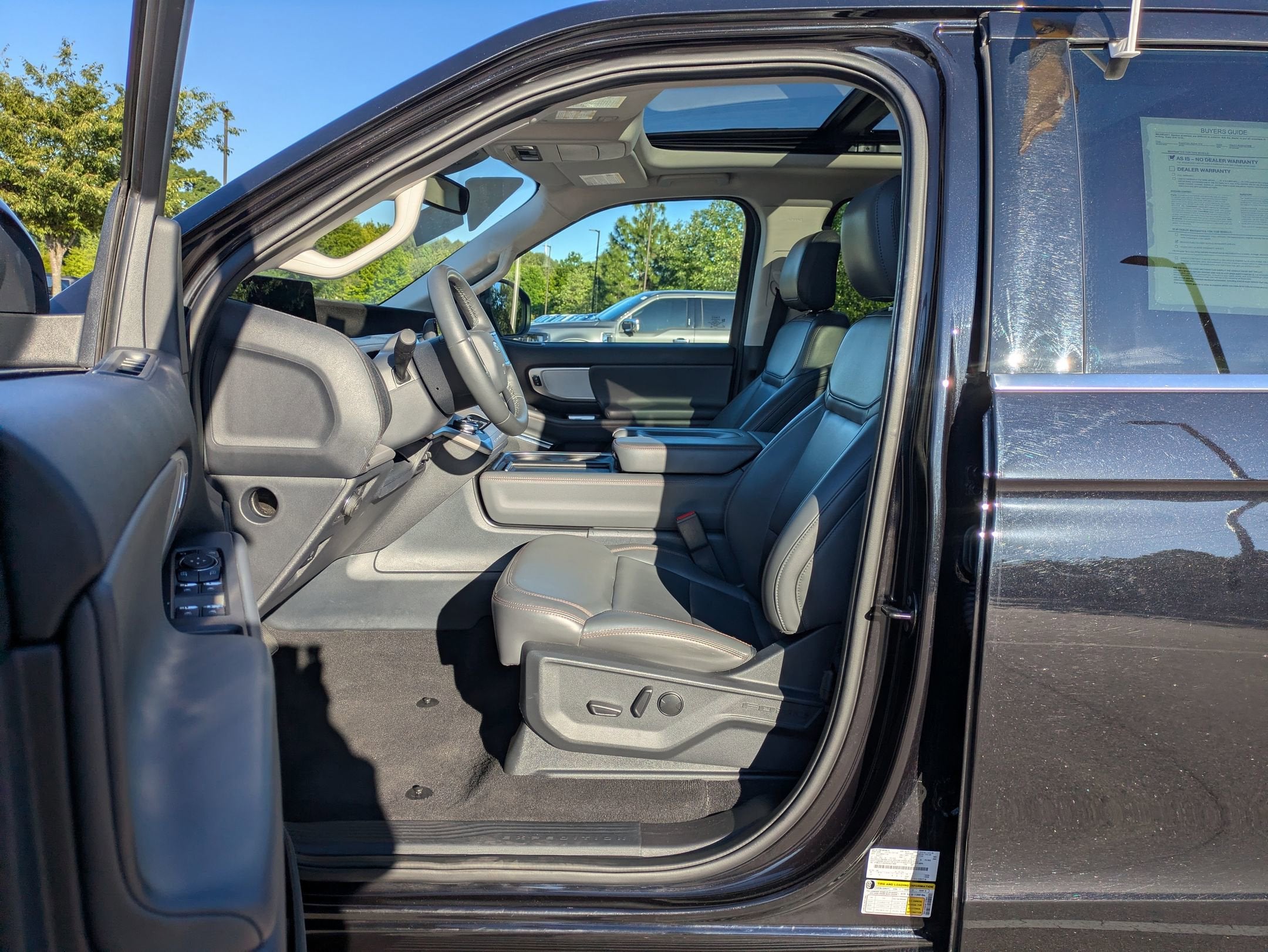 2025 Ford Expedition Active